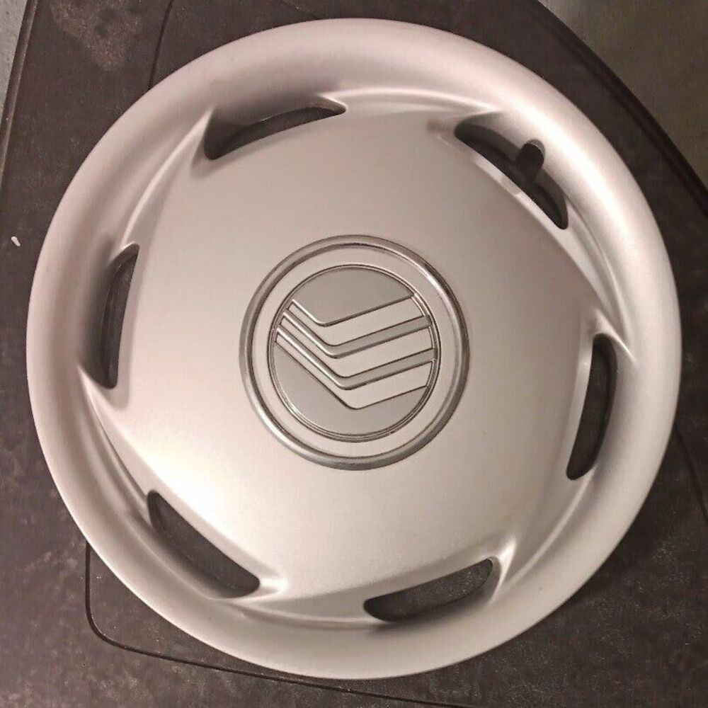 Mercury Marquis Hubcap Wheel Cover For Models 1992 - 1997